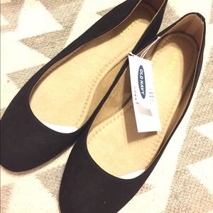 Old navy black flats size 11